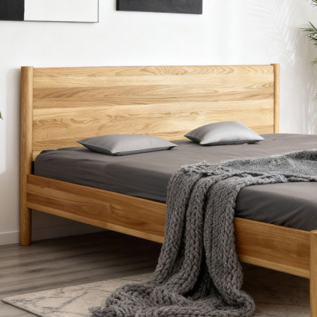 Postel aus massivem Eichenholz 180 x 200 cm