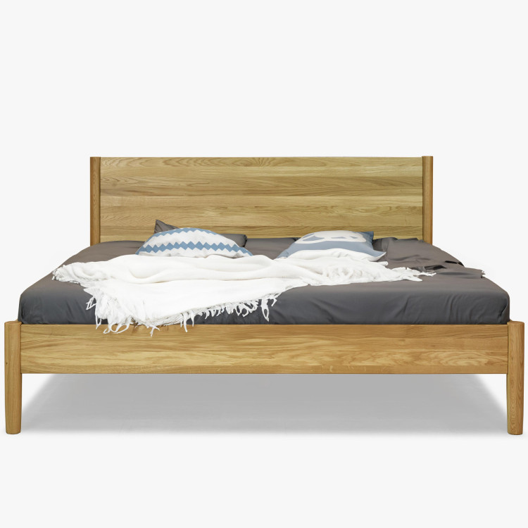 Postel aus massivem Eichenholz 180 x 200 cm