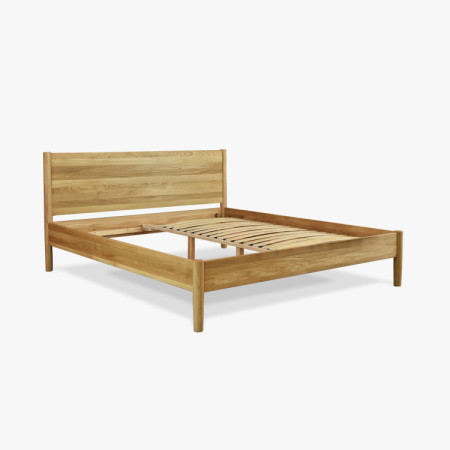 Postel aus massivem Eichenholz 180 x 200 cm