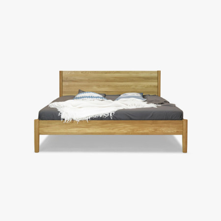 Postel aus massivem Eichenholz 180 x 200 cm