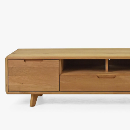 TV-Kommode aus Holz, Eiche Natur auf Füßen