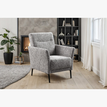 Design-Sessel TALVI aus massivem Holz