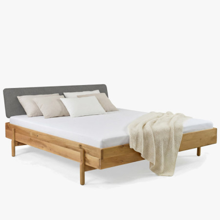 Eichenbett Satvar 180x200 cm skandinavischer Stil