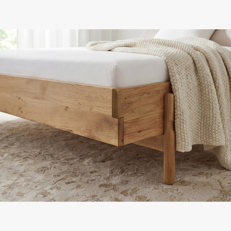 Eichenbett Satvar 180x200 cm skandinavischer Stil