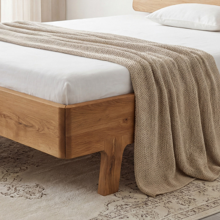 Zauberndes Doppelbett aus massivem Eichenholz 180 x 200 cm