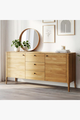 Eichenkommode auf Beinen, Kosice