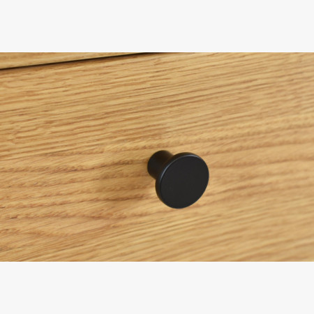 Eichenkommode auf Beinen, Kosice