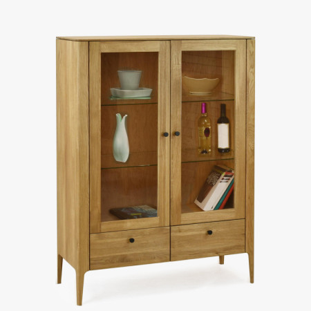 Zweiturige Vitrine aus Massivholz