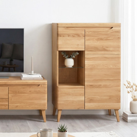 Niedrige Vitrine aus massivem Eichenholz auf Beinen, Prag Typ 45