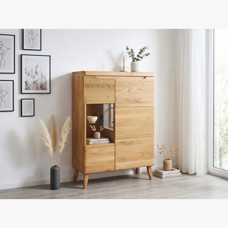 Niedrige Vitrine aus massivem Eichenholz auf Beinen, Prag Typ 45