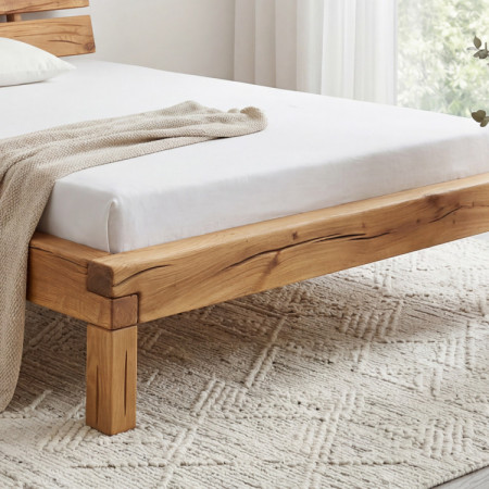 Postel aus Massivholz Ernad III 180 x 200 cm