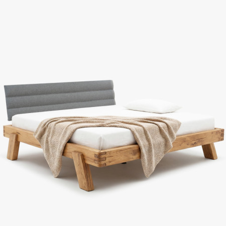 Dubogestelltes Bett 180 x 200 cm - Stoffkopfteil