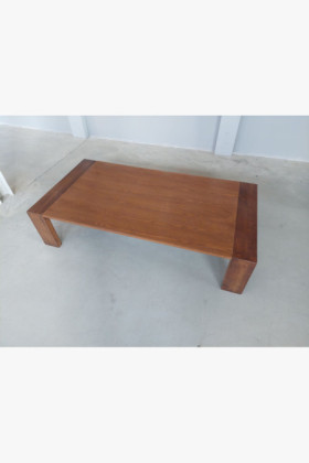 Couchtisch Nussbaum furniert 145 cm montiert Wohnzimmer