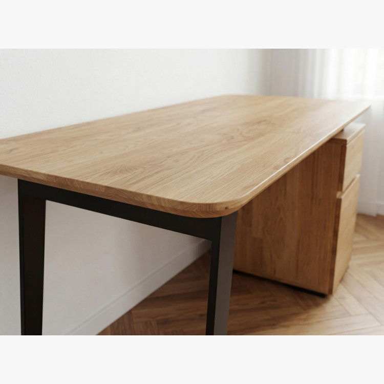 Dub-Schreibtisch Albero 140x65 cm – massive Eiche, Metallfüße