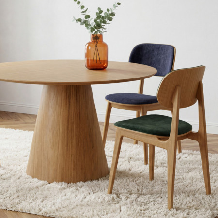 Runder Esstisch 120 cm mit konischem Bein – naturfarbene Eichenfurnier