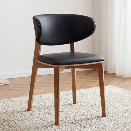 Čalouněná jídelní židle Saška – schwarzes italienisches Leder, massiv geölte Eiche