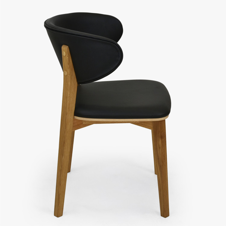 Čalouněná jídelní židle Saška – schwarzes italienisches Leder, massiv geölte Eiche