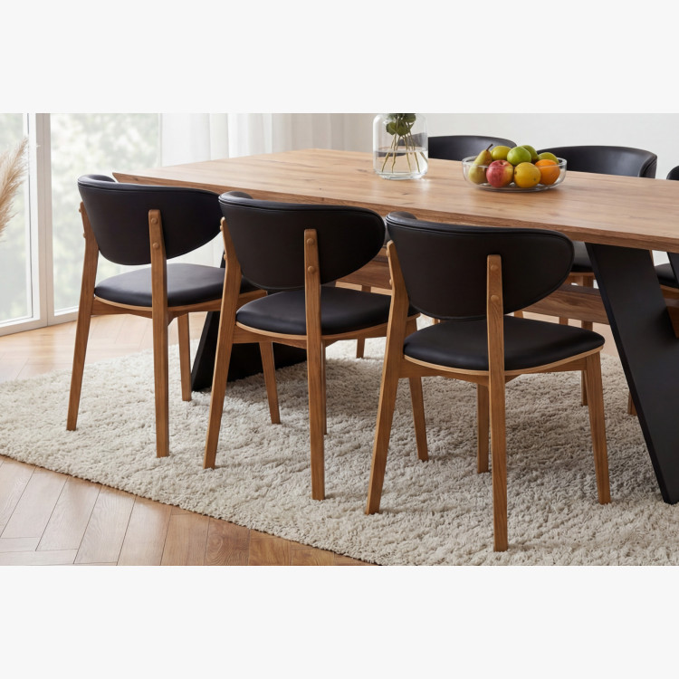 Čalouněná jídelní židle Saška – schwarzes italienisches Leder, massiv geölte Eiche