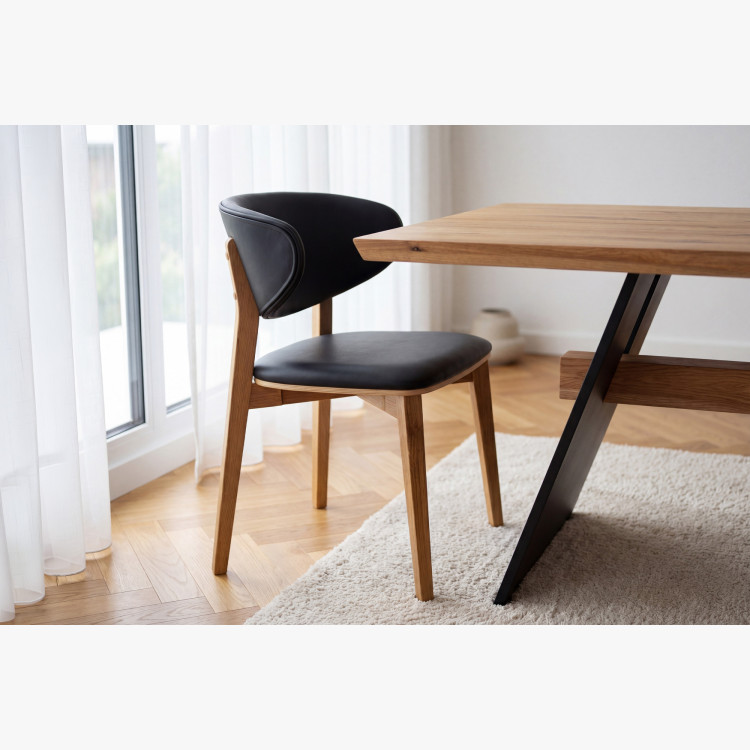 Čalouněná jídelní židle Saška – schwarzes italienisches Leder, massiv geölte Eiche