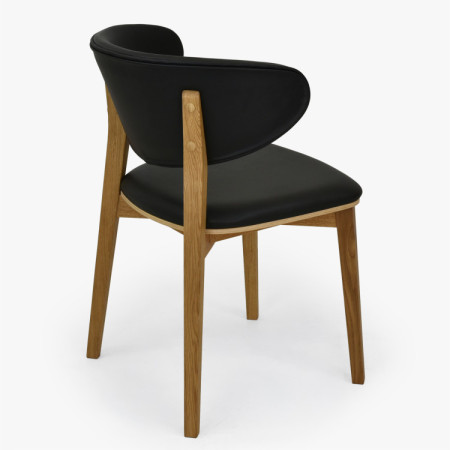 Čalouněná jídelní židle Saška – schwarzes italienisches Leder, massiv geölte Eiche