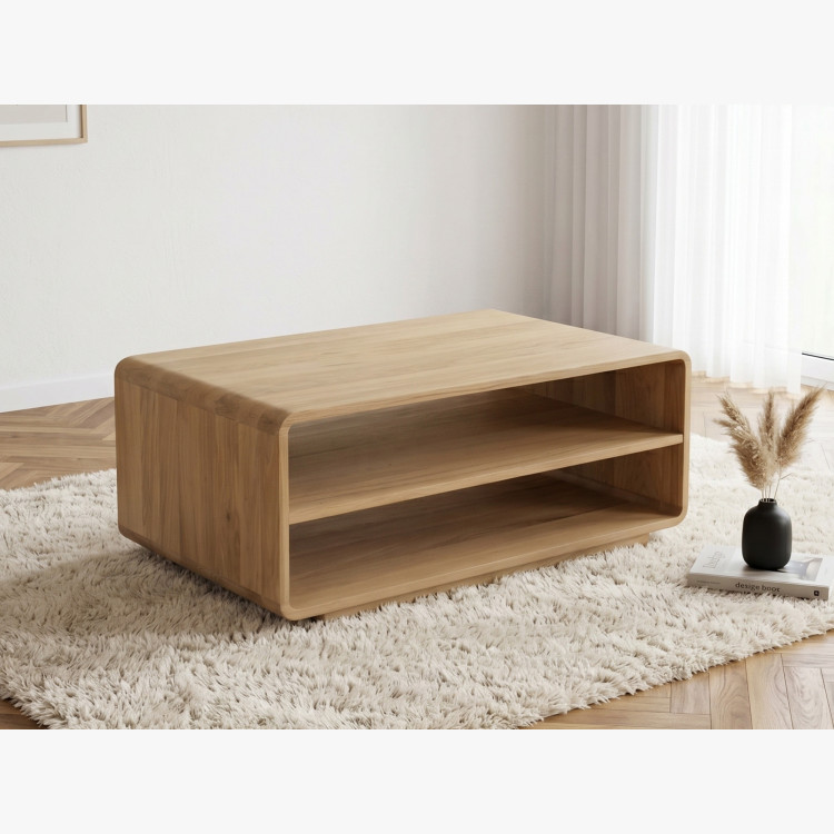 Abgerundeter Holzcouchtisch