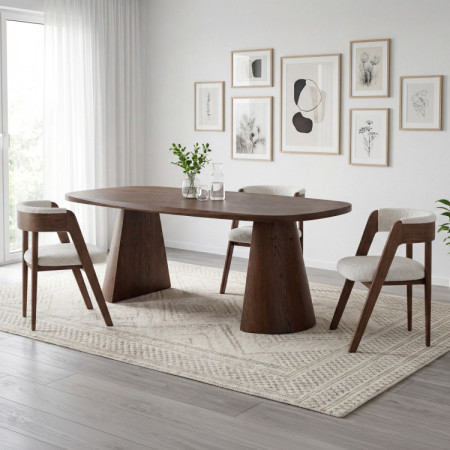 Luxuriöser Eichenstuhl in Nussbaumfarbe, cremefarbener Stoff