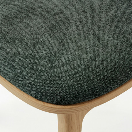 Polsterstuhl Vard aus massivem Eichenholz – grüner Stoff