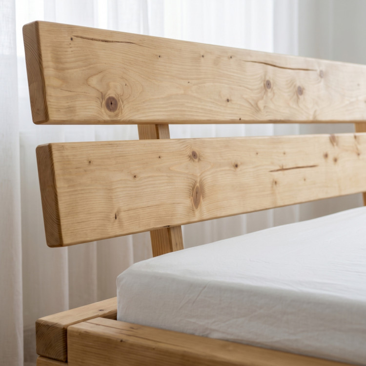 Massives Fichtenbett 180 × 200 cm - Lienka