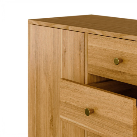 Massive Eichenkommode Jessica 190 cm mit gefrästem Fischgrätmuster