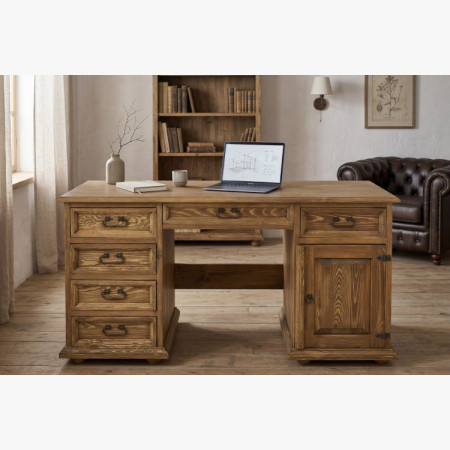 PC Tisch im französischen Stil