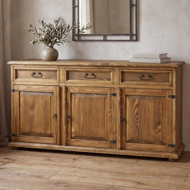 Großer rustikaler Sideboard