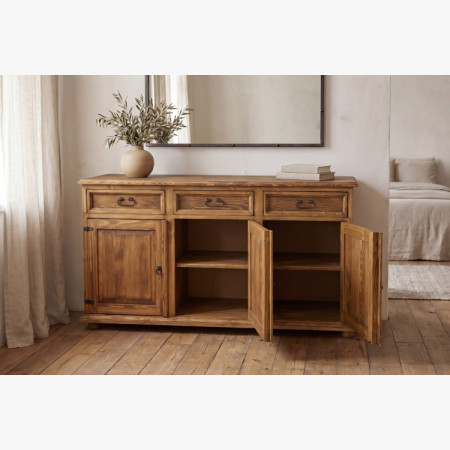 Großer rustikaler Sideboard