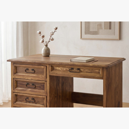 Rustikaler Schreibtisch