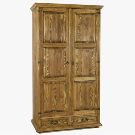 Rustikaler Kleiderschrank