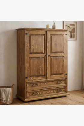 Hohe Kommode fürs Schlafzimmer