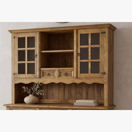 Rustikaler Esszimmerbuffet