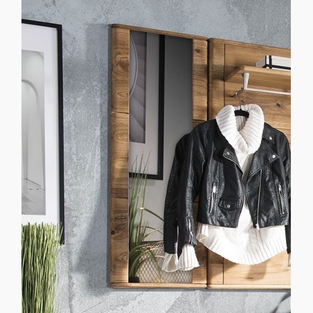 Zrkadlo s dubovým rámom, Texas 51