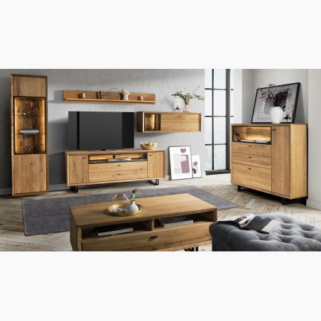 Dubová vitrína so sklom, vilo 10