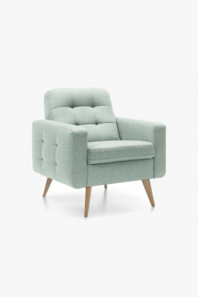 Skandinavischer Sessel mit hohen Holzbeinen und Nappaleder