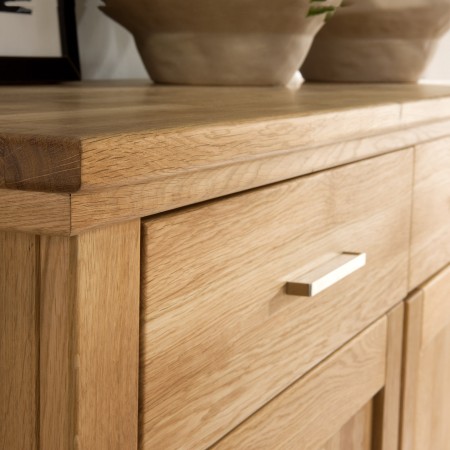 Dřevěná dubová komoda s dvířky, Alexandra 44 , Komody- 10