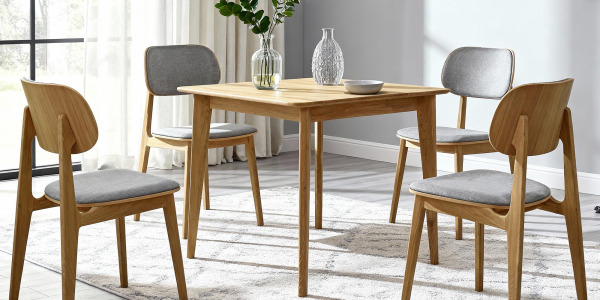 Entdecken Sie Essgruppen aus Massivholz vom Hersteller Nábytok Mirek